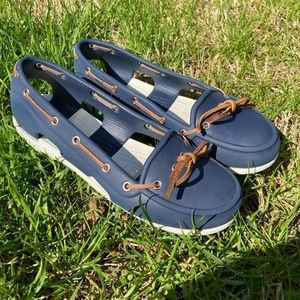 Crocs Navy Slip On Shoes Loafers Size 8 Women’s